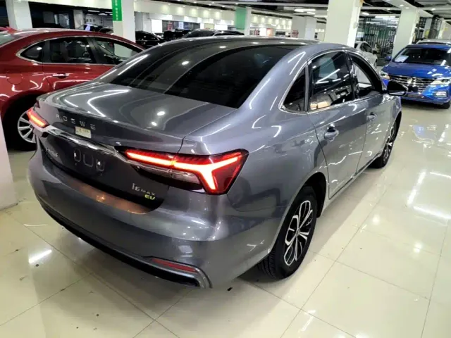 Roewe i6 MAX EV — Фото автомобиля 6