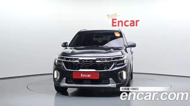 Kia Seltos Бензин 1.6 турбо 2WD — Фото автомобиля 3