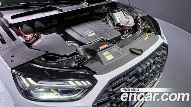 Audi Q5 45 TFSI quattro Premium — Фото автомобиля 6