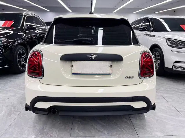 MINI Hatch — Фото автомобиля 5