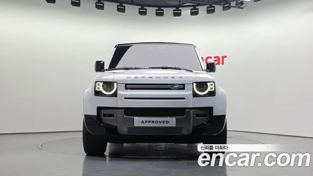 Land Rover Defender L663 — Фото автомобиля 7