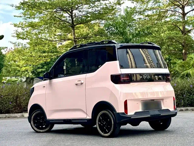 Wuling Hongguang Mini EV — Фото автомобиля 7