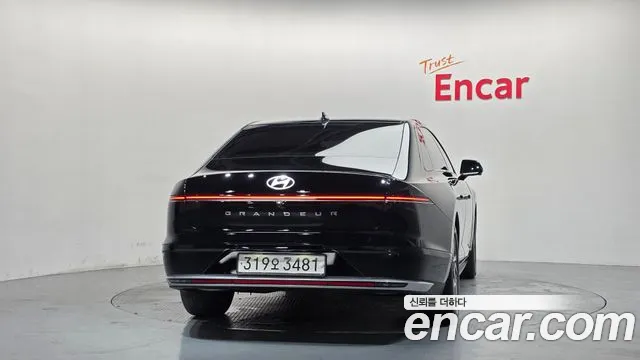 Hyundai Grandeur Grandeur (GN7) — Фото автомобиля 4