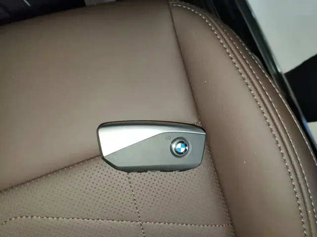 BMW X1 — Фото автомобиля 8