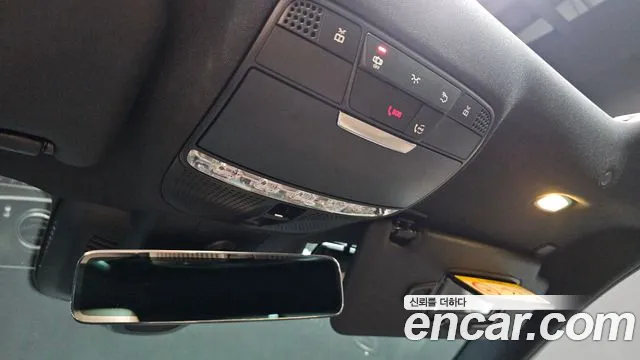 Mercedes-Benz E-Class — Фото автомобиля 21
