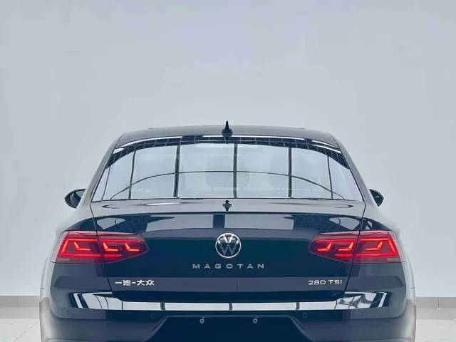Volkswagen Magotan — Фото автомобиля 5