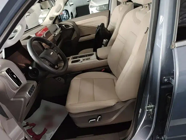 Haval Big Dog — Фото автомобиля 14
