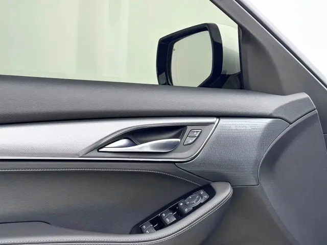 Cadillac CT5 — Фото автомобиля 16