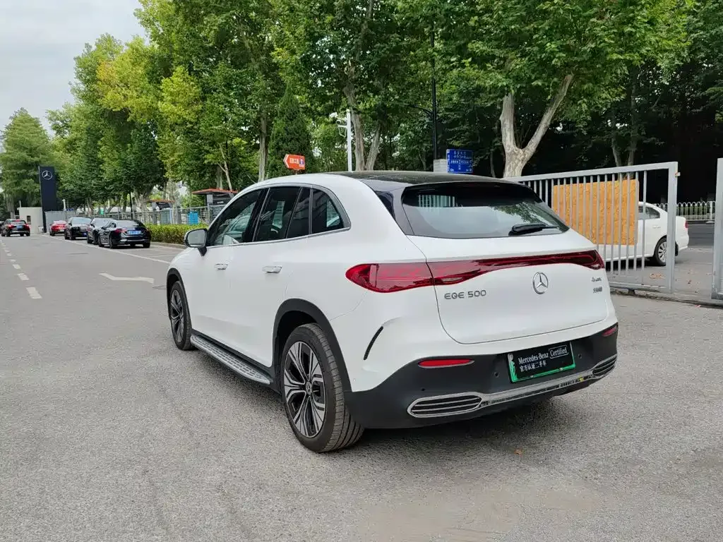 Mercedes-Benz Mercedes-Benz EQE SUV 2024 500 4MATIC Pioneer Edition — Фото автомобиля 3