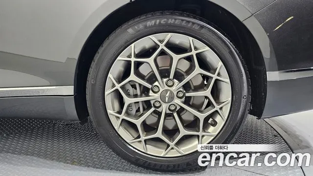 Genesis G80 Бензин 2.5 турбо 2WD — Фото автомобиля 20
