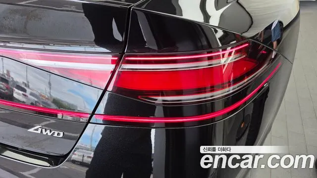 Genesis G90 Бензин 3.5 турбо AWD — Фото автомобиля 22