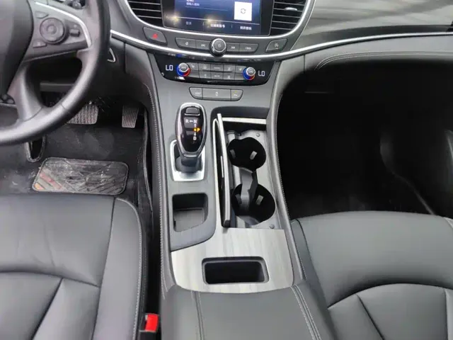 Buick LaCrosse — Фото автомобиля 16