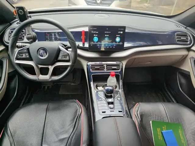 BYD Qin PLUS — Фото автомобиля 5