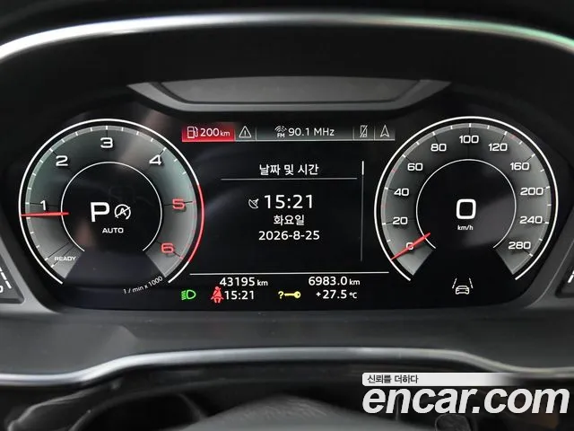 Audi Q3 F3 — Фото автомобиля 8