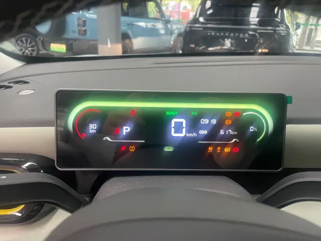 Chery QQ3 EV — Фото автомобиля 7