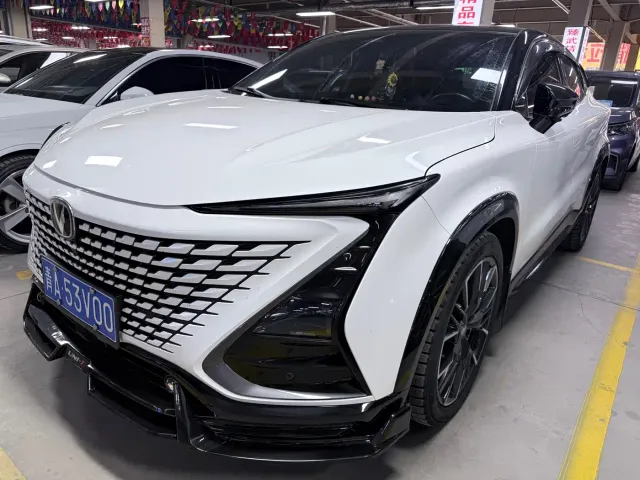 Фотография автомобиля — Changan UNI-T
