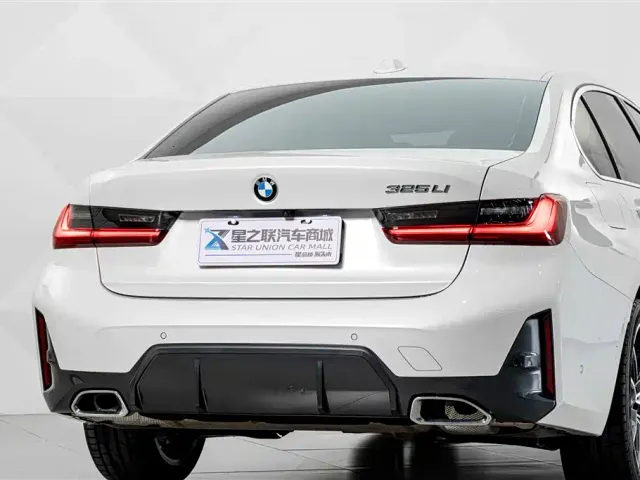 BMW 3 Series — Фото автомобиля 7