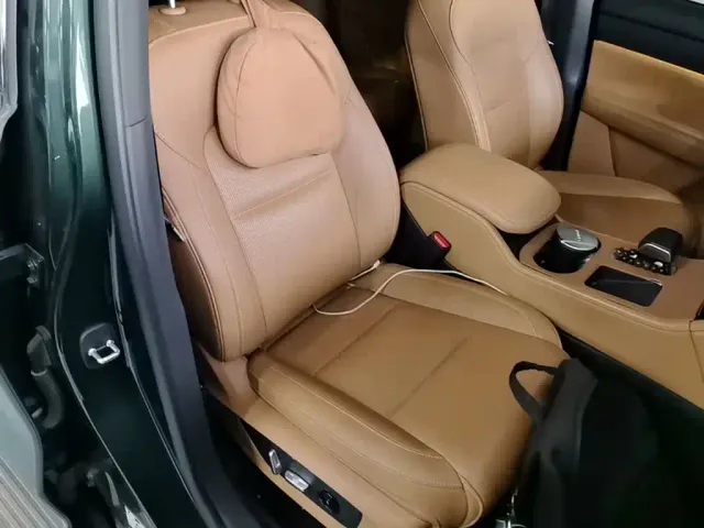 Li Auto ONE — Фото автомобиля 24
