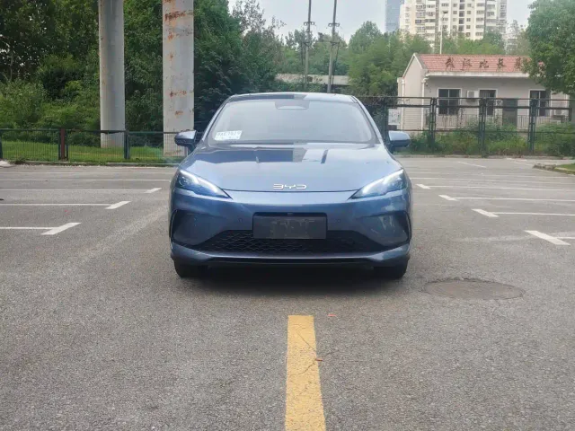 BYD Seal 05 DM-i — Фото автомобиля 2