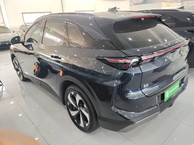 Arcfox Alpha T5 — Фото автомобиля 4