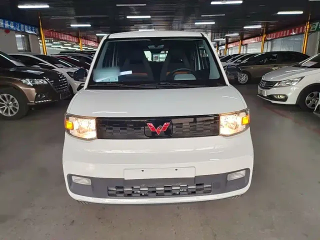 Wuling Hongguang Mini EV — Фото автомобиля 2