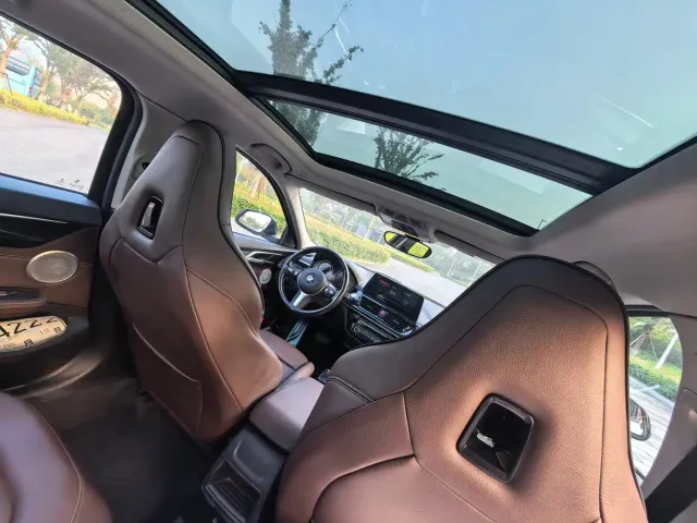 BMW 1 Series — Фото автомобиля 12