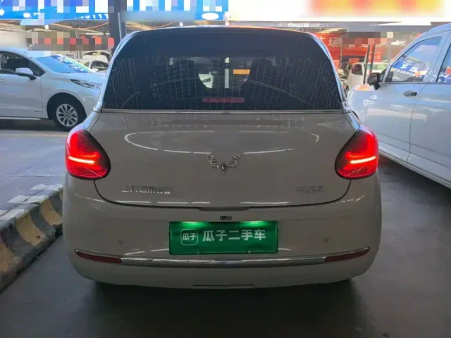 Wuling Bingo — Фото автомобиля 5