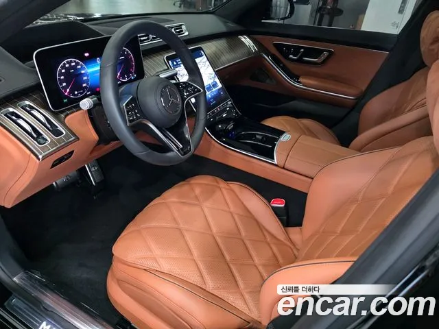 Mercedes-Benz S-Class — Фото автомобиля 15