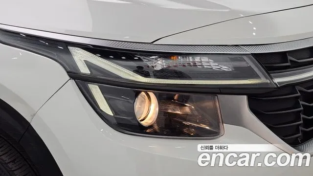 Kia Seltos New — Фото автомобиля 7