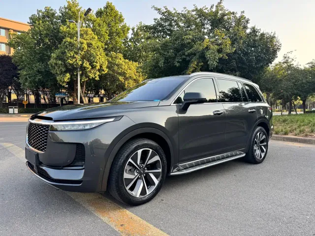 Li Auto ONE — Фото автомобиля 3