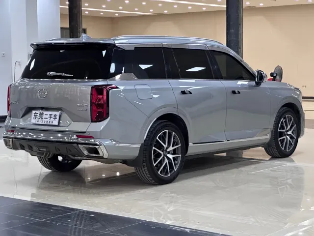 GAC Trumpchi GS8 — Фото автомобиля 9
