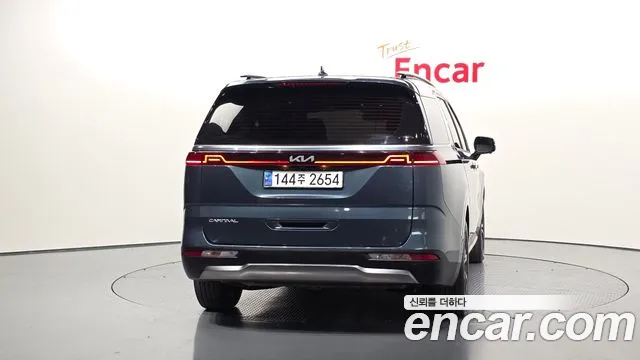 Kia Canival Carnival 4 поколение Бензин 7 мест Outdoor — Фото автомобиля 4
