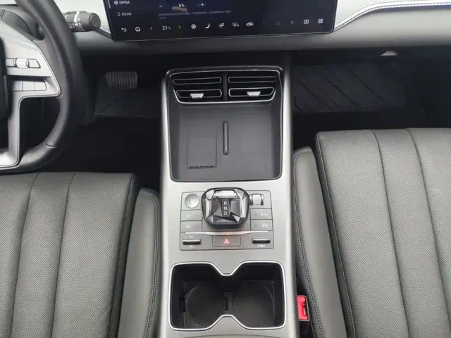 BYD Song Pro — Фото автомобиля 16