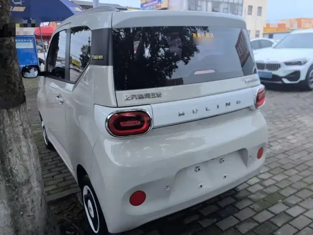 Wuling Hongguang Mini EV — Фото автомобиля 4