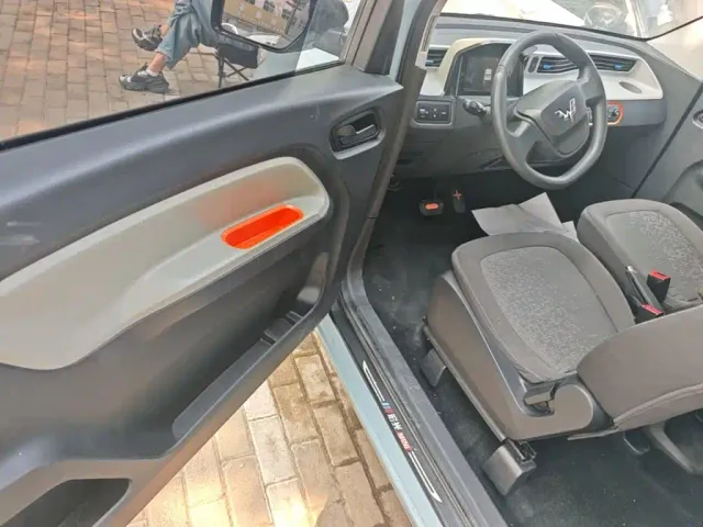 Wuling Hongguang Mini EV — Фото автомобиля 15