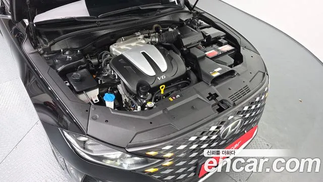 Hyundai Grandeur New — Фото автомобиля 9