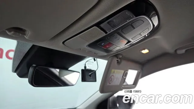 Hyundai Tucson Tucson (NX4) Дизель 2.0 2WD — Фото автомобиля 26