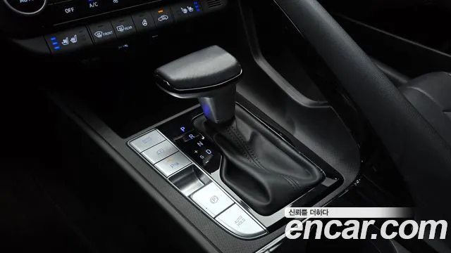Hyundai Avante CN7 — Фото автомобиля 12