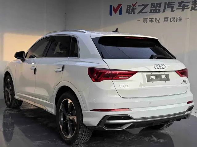 Audi Q3 — Фото автомобиля 6