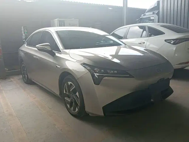 GAC Aion S Plus — Фото автомобиля 3