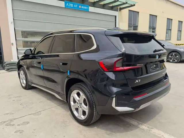BMW X1 — Фото автомобиля 7