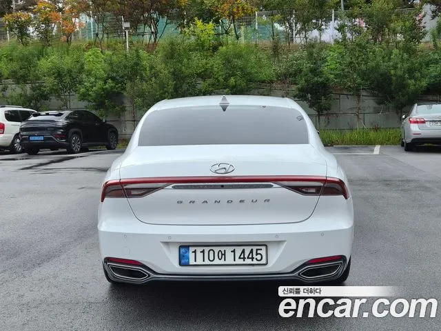 Hyundai Grandeur (New) Hybrid — Фото автомобиля 4