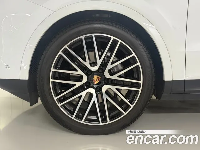 Porsche Cayenne PO536 — Фото автомобиля 5