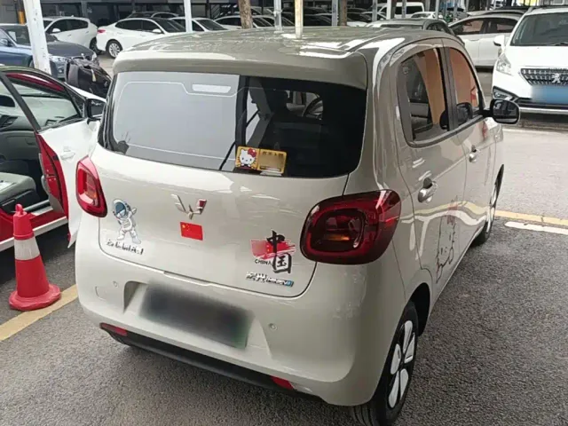 Wuling Hongguang Mini EV — Фото автомобиля 6