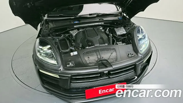 Porsche Macan Macan — Фото автомобиля 6