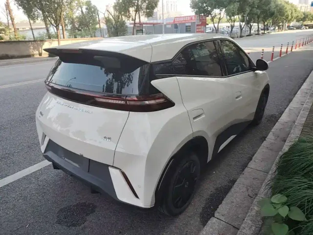 BYD Seagull — Фото автомобиля 6