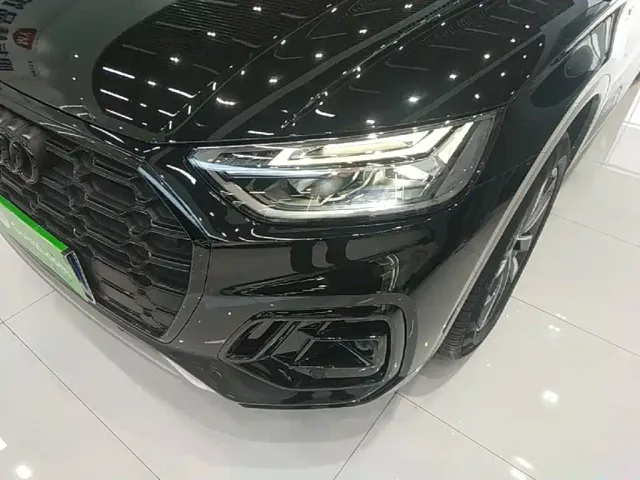 Audi Q5L — Фото автомобиля 23