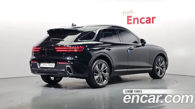 Genesis GV70 2.5T Бензин AWD — Фото автомобиля 2