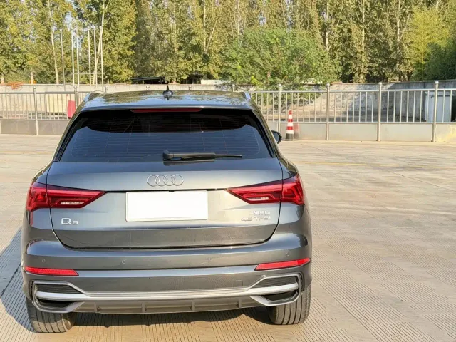 Audi Q3 — Фото автомобиля 5
