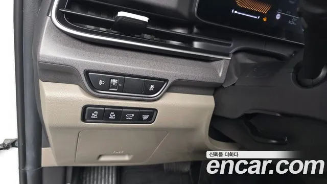 Kia Carnival 4th Gen — Фото автомобиля 24